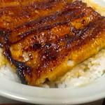 割烹蒲焼 わかな - うな丼（2625円）