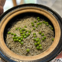 食樂庵 報徳 - しらすとグリーンピース、筍の土釜御飯
