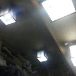 芳すし - 201302　すし芳　天井は・・・こんな感じです