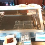 ブッフェレストラン トップ オブ ミヤコ - 魚介のブロシェット(ホタテ、サーモン、イカの串焼き)