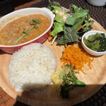 味噌dining cotokama - 味噌入りチキンカレー