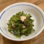 鶴亀八番 - 塩こんぶピーマン