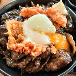 伝説のすた丼屋 - 超すたみな濃厚豚焼肉丼