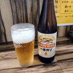 五丁目ハウス - これを飲み終えた頃に麺が着丼