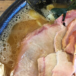 横浜ラーメン とんこつ家  - 