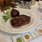 AKARENGA STEAK HOUSE - 