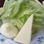 鶴亀 - チーズレタス 300円(税込)(2022年4月6日撮影)