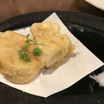 魚里　本家 - 天ぷら 左から 筍 白子