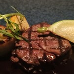 Restaurant Brise verte - 黒毛和牛フィレ肉のグリエ　春野菜添え