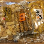 Sembei Aji Oku Hompo - "粋な味/ごぼう揚げもち・趣味・おかき　"