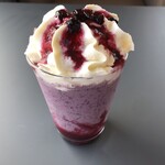 はなぶさ有機農園ALM - ドリンク写真:ブルーベリーフラッペ