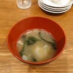 さささのさ - お会計時にはお味噌汁がサービス。