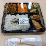 中華香彩JASMINE口福厨房 - 口福弁当 880円 ♪