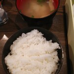 パフィー - 日替りランチ（照り焼きチキン）ご飯大盛り