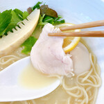 中華そば きなり - 鶏ムネジューシー