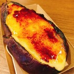 芋ぴっぴ。 - 焼き芋ブリュレ