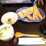 Kaikatei Hanagozen - カニ刺し、デザート、茶碗蒸し