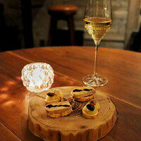 TOKYO Whisky Library - 