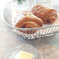 MAISON MARUNOUCHI - 朝食　パン･オ･ショコラ