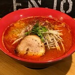 Ramen Sutorito Sakura - 特製辛味噌ラーメン \980～