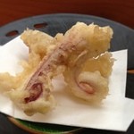 寿司割烹 魚紋 - 烏賊…天ぷらです♪( ´▽｀)