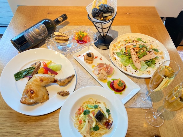 メニュー写真 : Pizzeria LAVAROCK 仙台 (ピッツェリア ラヴァロック 仙台) - あおば通/ピザ | 食べログ