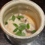 ぬま田 - 千葉産蛤　茶碗蒸し　木の芽
