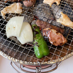 焼肉処 まるます家 - 