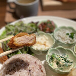 小田舎料理店 - チキンカツ