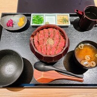 最飛び飛騨牛 しゃぶすき家 馬喰一代 名古屋WEST - 