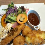 GRANDMIRAGE WHOLE NOTE CAFE - 日替わりフライ定食