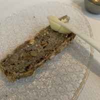 ベージュ アラン・デュカス 東京 - 