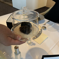 ベージュ アラン・デュカス 東京 - 