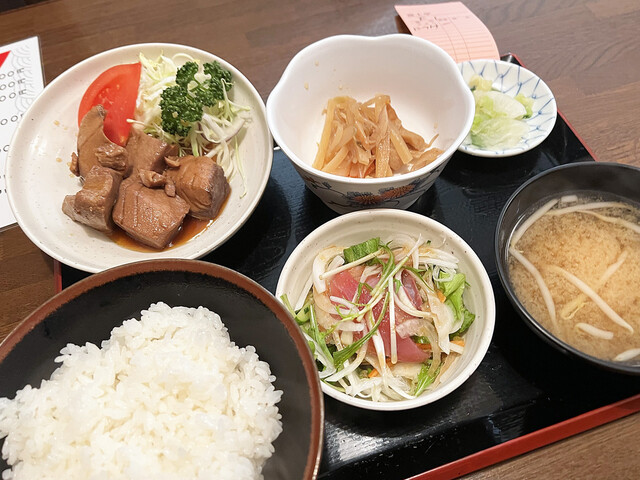 富士亭 卸町｜仙台の海鮮居酒屋｜新鮮な魚料理と地酒