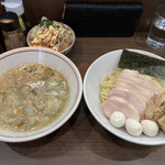 ヌードル＆スパイスカレー 今日の1番 - 