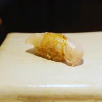 鮨m - 