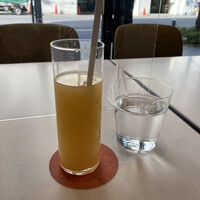 モダンチャイニーズブラッセリ― HALOW - 私はマンゴとライチ^ ^