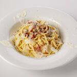 Carbonara spaghetti with Iberico pork and Parmesan cheese