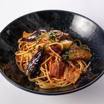 ``Siciliana'' Eggplant and bacon tomato sauce