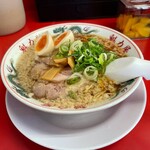 ラーメン魁力屋 - 醤油+味玉(^p^)