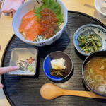 お魚処 うおとも - 