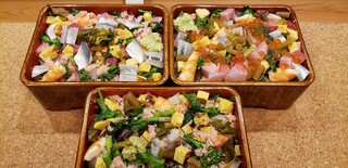 h Edomae Sushi Masa - 予約制の薔薇(バラ)ちらし寿しです。裏メニューがメジャーデビューしました。