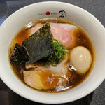 Japanese Soba Noodles 蔦 - 「醤油Soba」1200円＋「青森シャモロックの味玉」
