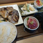 Tsukiji Uoriki - 