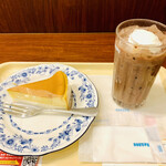 ドトールコーヒーショップ - アイスココアSとチーズケーキ