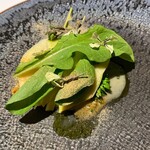 ラ・ヴァガボンド - きんき…北海道産きんきのポワレ　京都大原の筍　ルッコラ