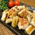 一反木綿 - 地鶏モモの岩塩焼き