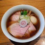 らぁめん鴇 - 看板商品の『醤油チャーシュー』を食べた折に、お土産に『岩中豚シキンボウの吊るし焼き』を購入しました。