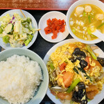 中華料理餃子の屋台 - 