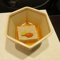 しゃぶしゃぶ・日本料理 木曽路 銀座５丁目店 - 胡麻豆腐